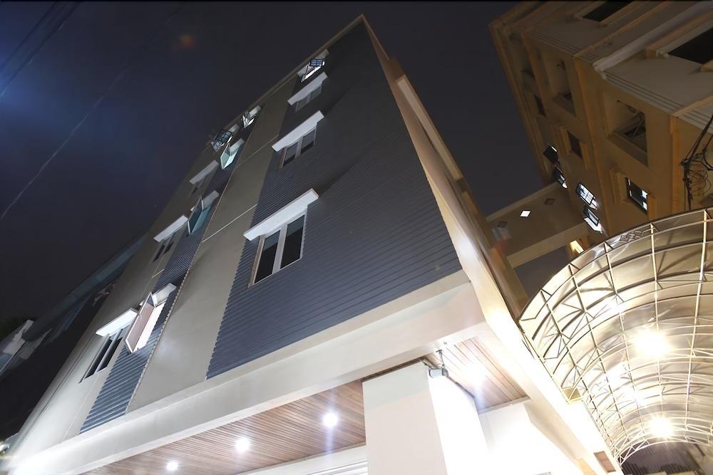 Newton Residence Jakarta Eksteriør billede
