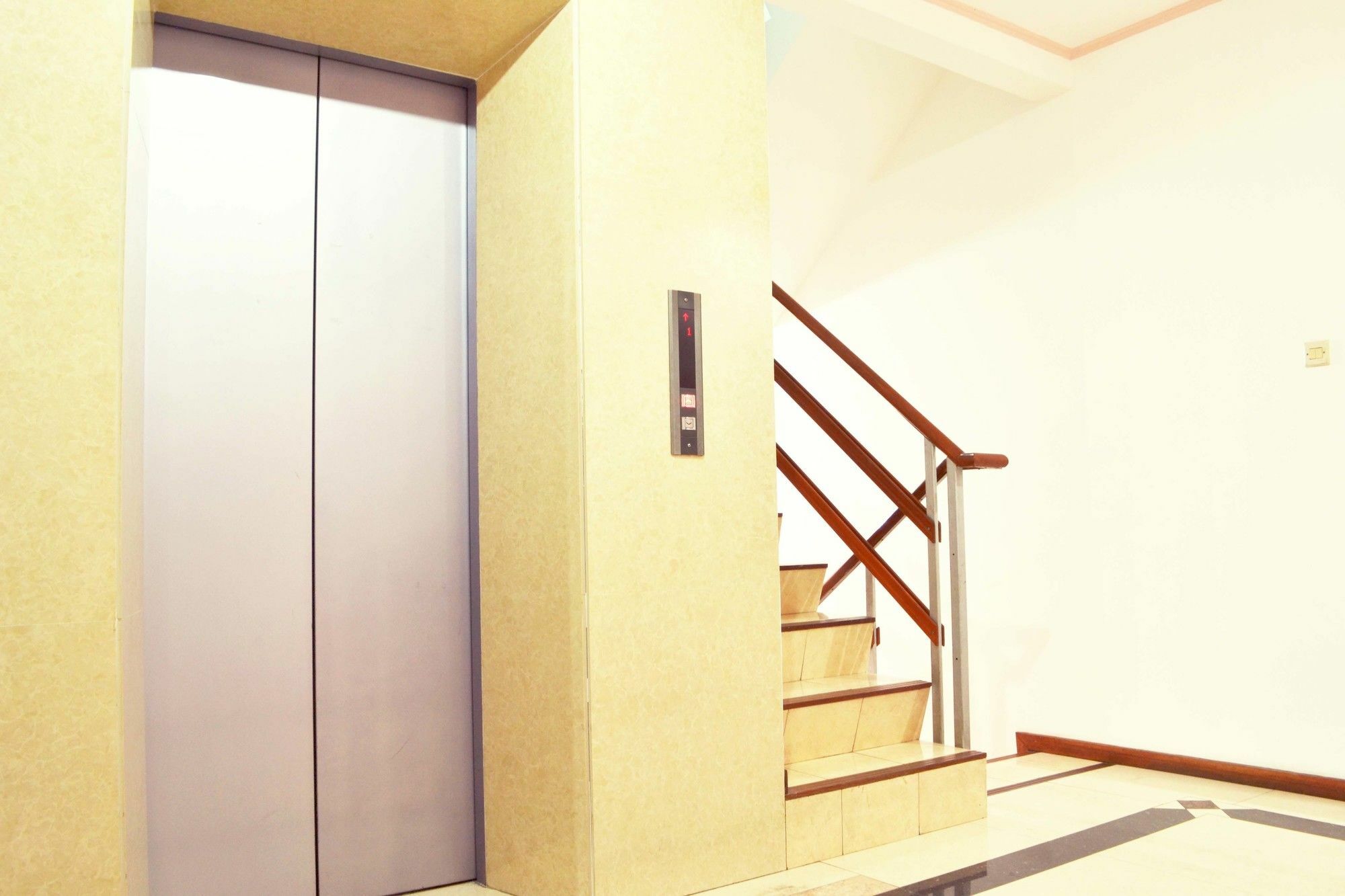 Newton Residence Jakarta Eksteriør billede